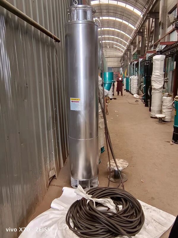 WQD450-35-75KW मल्टीस्टेज बॉटम सक्शन सबमर्सिबल सीवेज पंप 450 m3/h प्रवाह दर और 35 m सिर के साथ